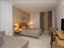 Golden Beach Hotel