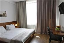 Club 2100 Hotel