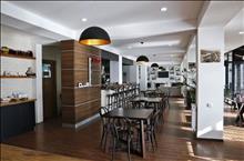 Club 2100 Hotel