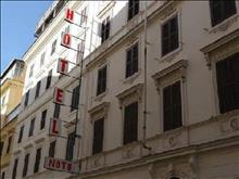 Noto Hotel