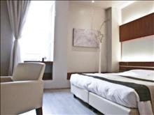 Madison Hotel