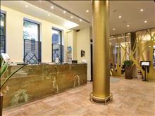 Madison Hotel