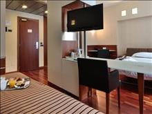 Madison Hotel
