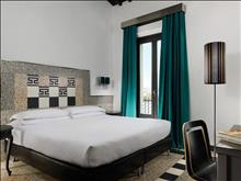 Universo Hotel