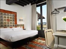 Universo Hotel