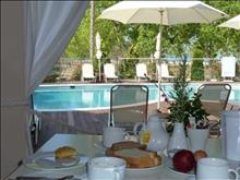 Ammos Bay Hotel
