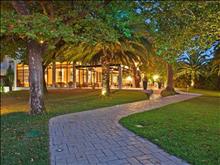 Long Beach Resort & Hotel