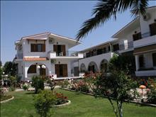 Katerina Hotel: Keramoti