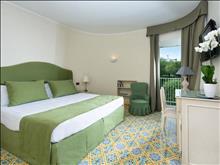 Grand Hotel Punta Molino Beach Resort & Spa