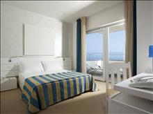 Adriatic Palace Hotel