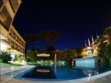 Albatros Hotel