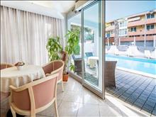 Royal Plaza Hotel 