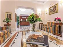 Lux Hotel