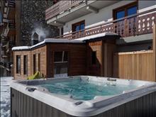 Lyskamm Hotel