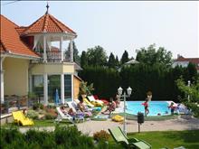 Admiral Hotel