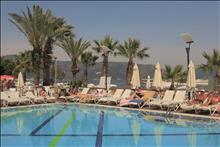 Cettia Beach Resort 
