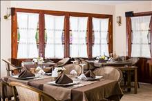 Suncity Beach Club & Hotel