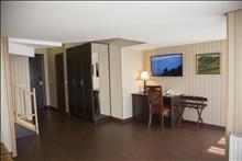 Shirak Hotel