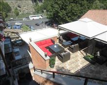 Aivani Hotel
