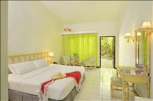 Fun Island Resort & SPA: Beach Front Rooms