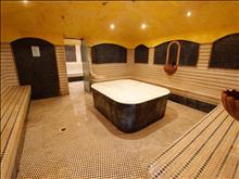 Aquatek Hotel