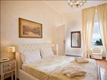Des Anglais Hotel