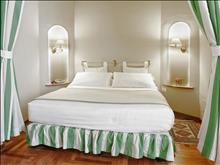 Lolli Palace Hotel