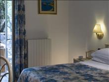 Punta Chiarito Resort Hotel