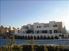 Amphora Hotel & Suites