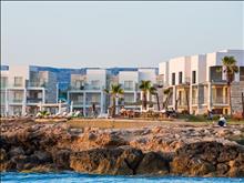 Amphora Hotel & Suites