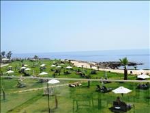 Amphora Hotel & Suites