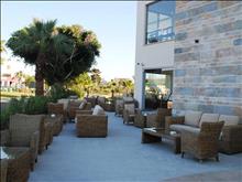 Amphora Hotel & Suites
