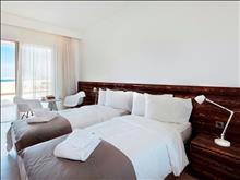Amphora Hotel & Suites