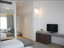 Amphora Hotel & Suites
