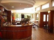 Astra Hotel