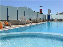 Ascot Hotel
