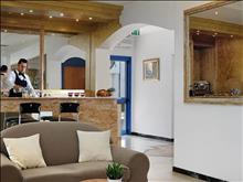 Ascot Hotel