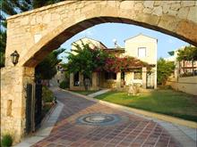Porto Village Hotel