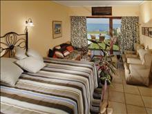 Aquila Rithymna Beach Hotel: Junior Bungalow Suite