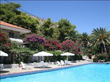 Douka Hotel Apartments