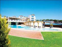 Istion Club & Spa: Pools