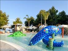 Portes Beach Hotel: Splash Pool